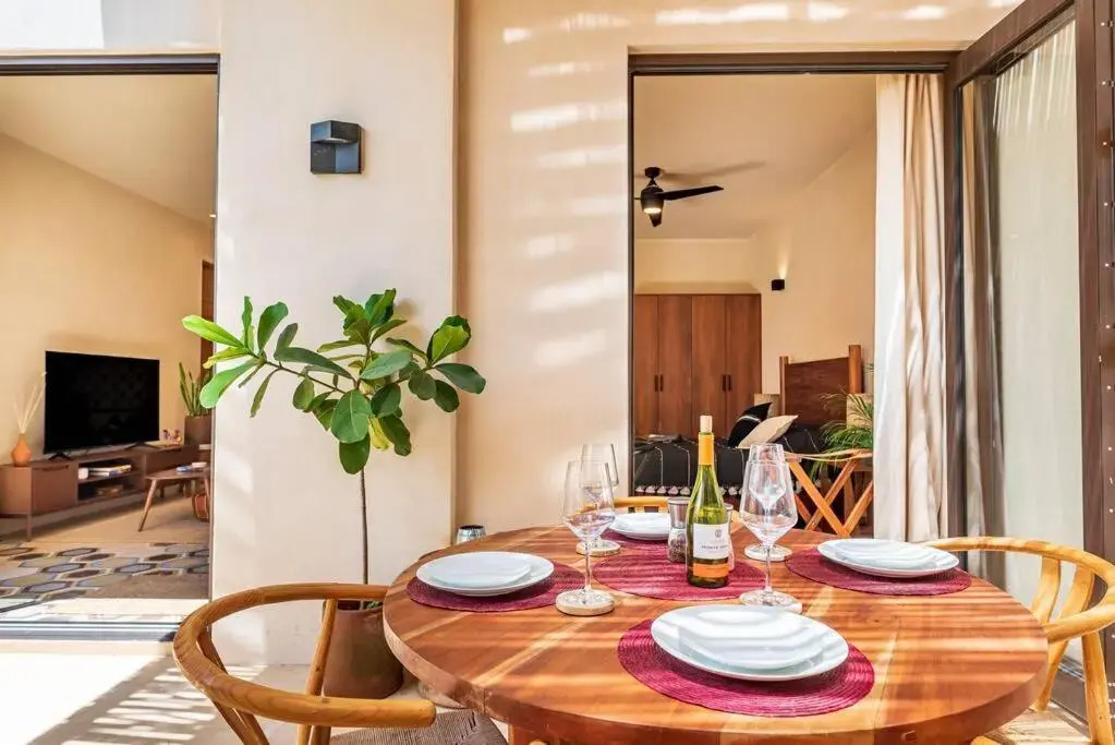 @villa.akbal- 2bd rooftop w/ open dinning room