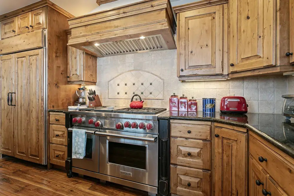 Grand Lodge - Four Bedroom #405 - Ski-in/ski-out 4 Condo
