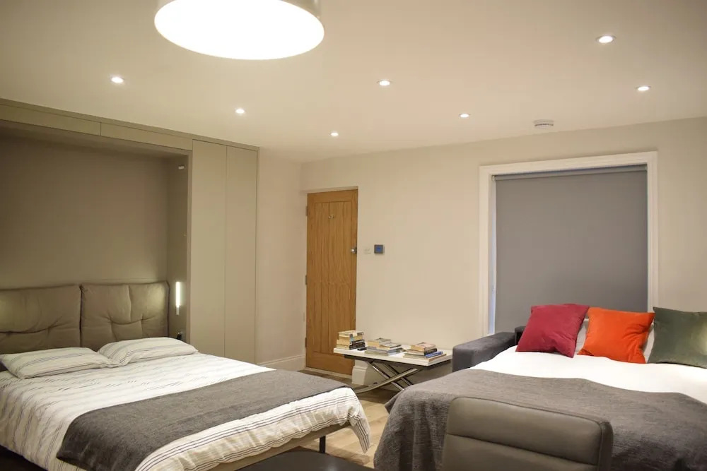 Notting Hill Studio Flat Sleeps 4