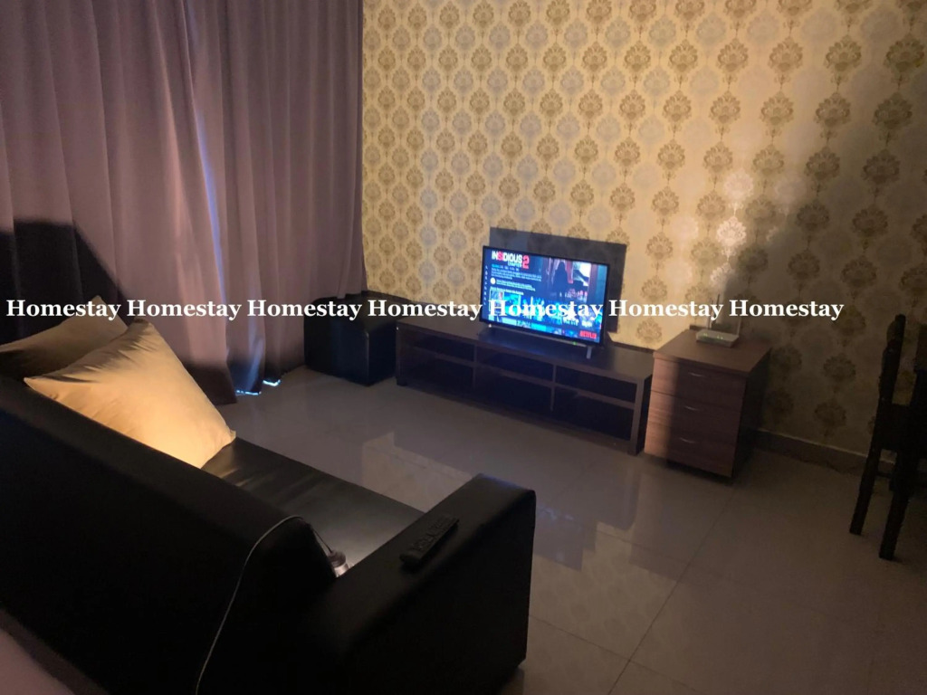 Resort In The City - Netflix & Chill