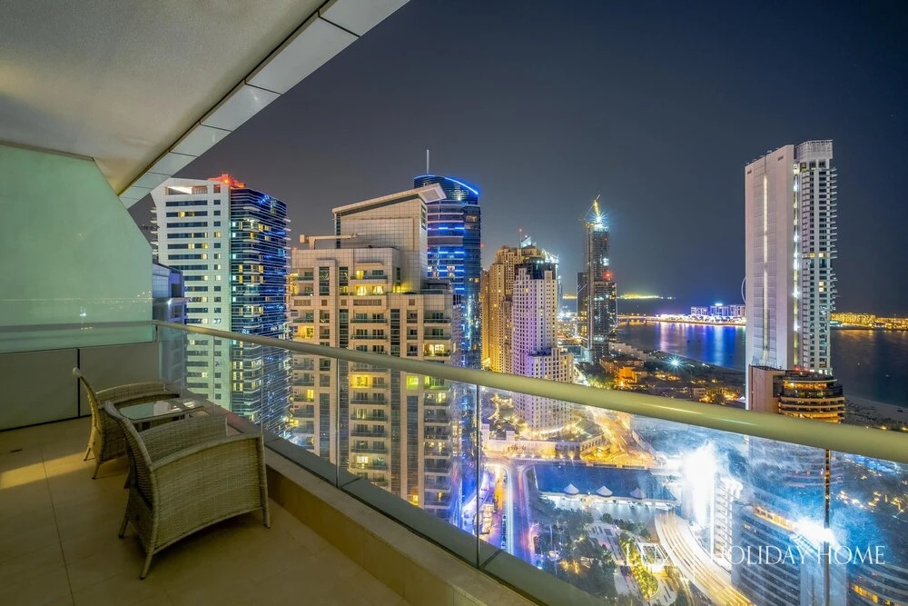 LUX Holiday Home - Botanica Tower 1