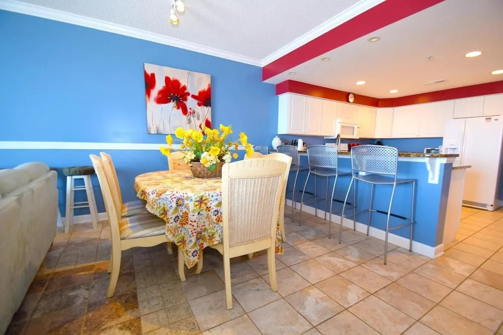 Ocean's Edge 403 3 Bedroom Condo by RedAwning
