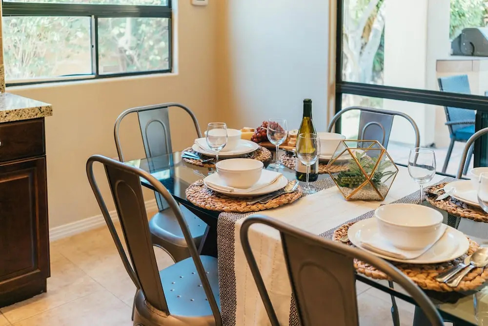 Silverado by AvantStay | WALK TO COACHELLA! Spanish Style Villa in Indio