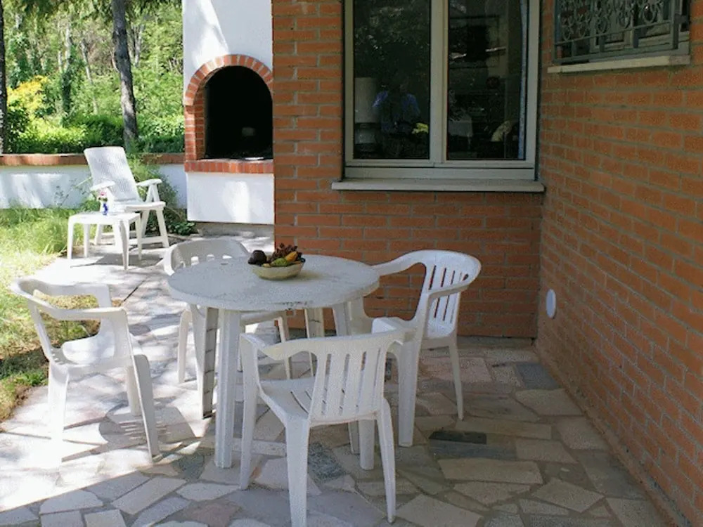 Pretty Villa in an Oasis of Greenery in Lignano Riviera