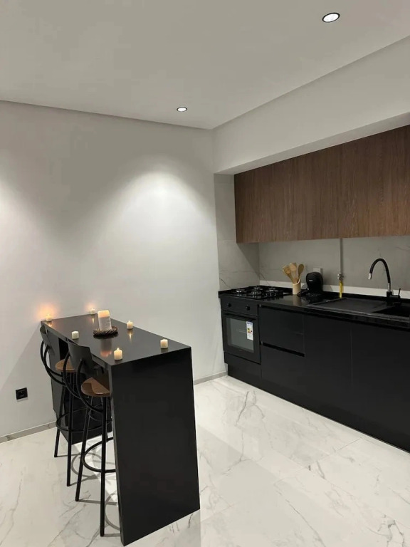 Absolute Comfort in a Luxury Residence, Soukra