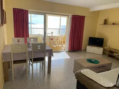 Miramar Seafront Levante R596