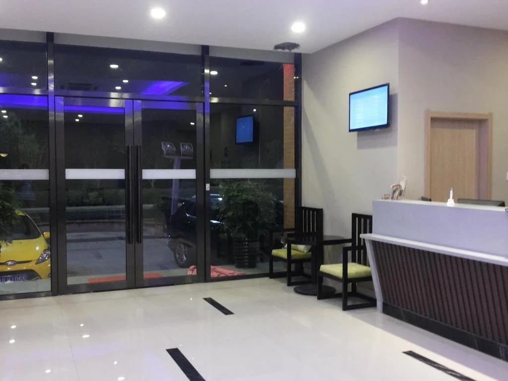 Shangpin Yuntu Hotel