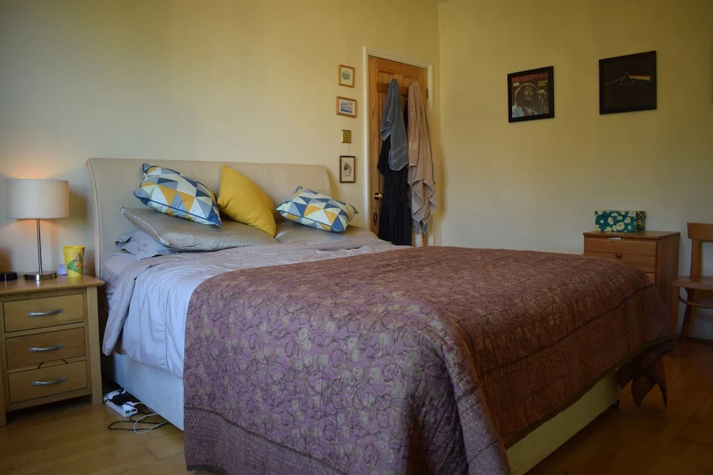Islington 2 Bedroom Flat With Roof Terrace