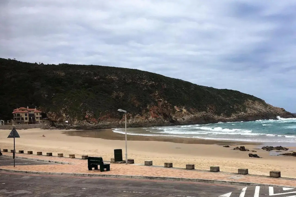 Herolds Bay Accommodation - Coo-ee 2