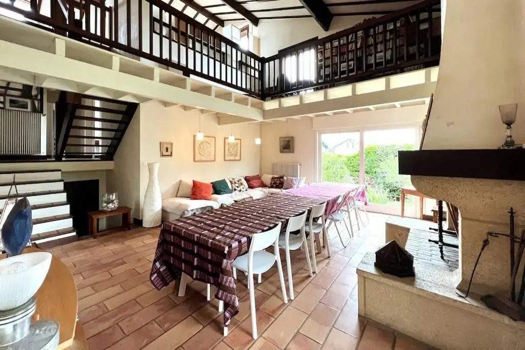 MAISON DU BONHEUR VUE OCEAN BIDART PLAGE 14pers