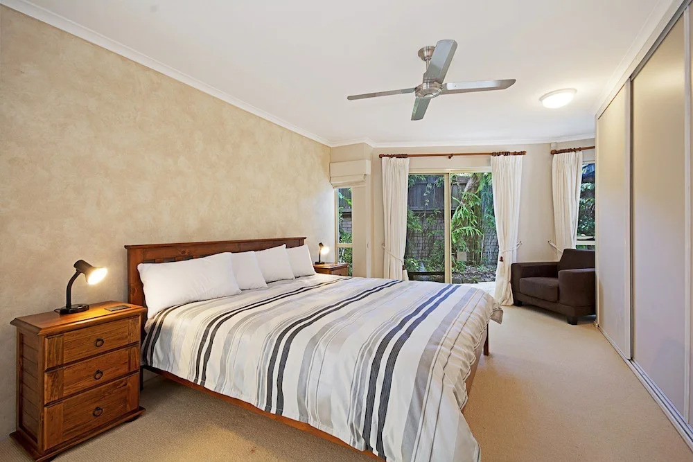 Tropical 5 bedroom family getaway in Noosa Heads