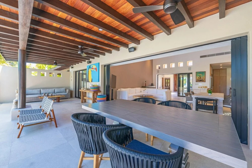 Sunny Vacation Villa 46