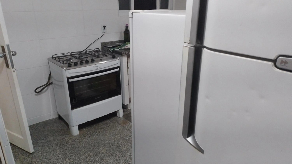 Apt inteiro 1 minuto da praia