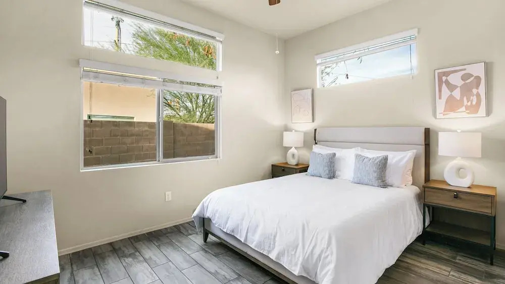 Landing Chic 1BD Gym Rooftop Lounge
