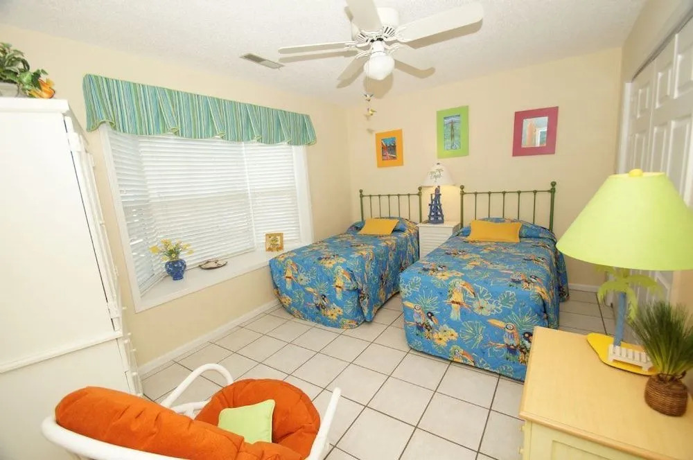 Suite Retreat #49037 - 3 Br Home