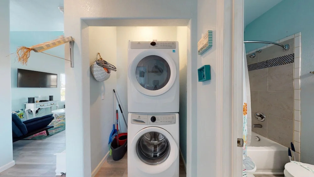 Warm Breezes 2 Bedroom Home