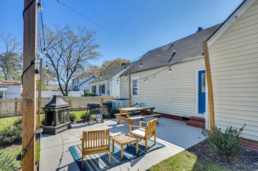 New Bern House w/ Gas Grill Near Neuse River!