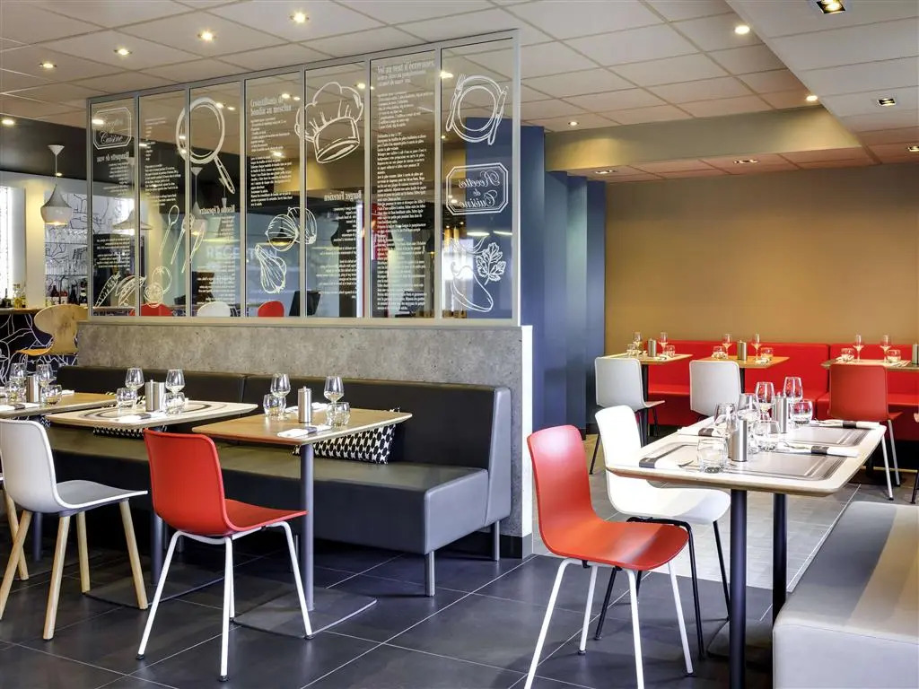 Ibis Roanne Le Coteau Hotel Restaurant