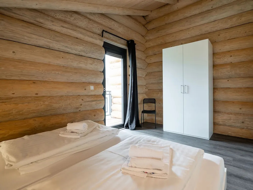 Cozy Holiday Home in Jenig near Skiing