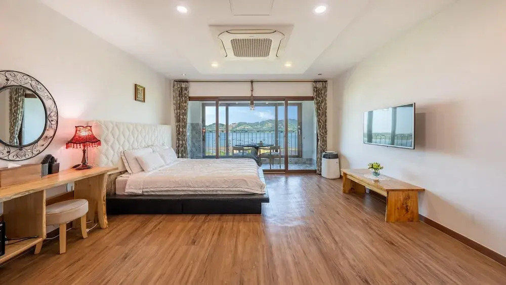 Namhae Ryu&Lee Pet Pension