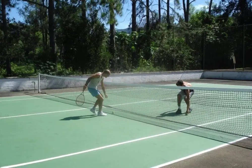 Recanto dos Carvalhos - Pousada Camping
