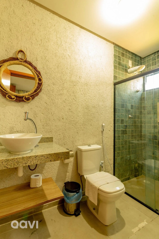 Casa com Piscina Privativa Lambari 06 by Qavi