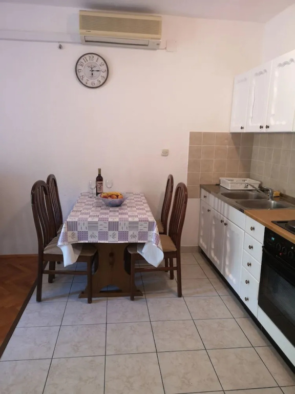 Apartments Mirjana