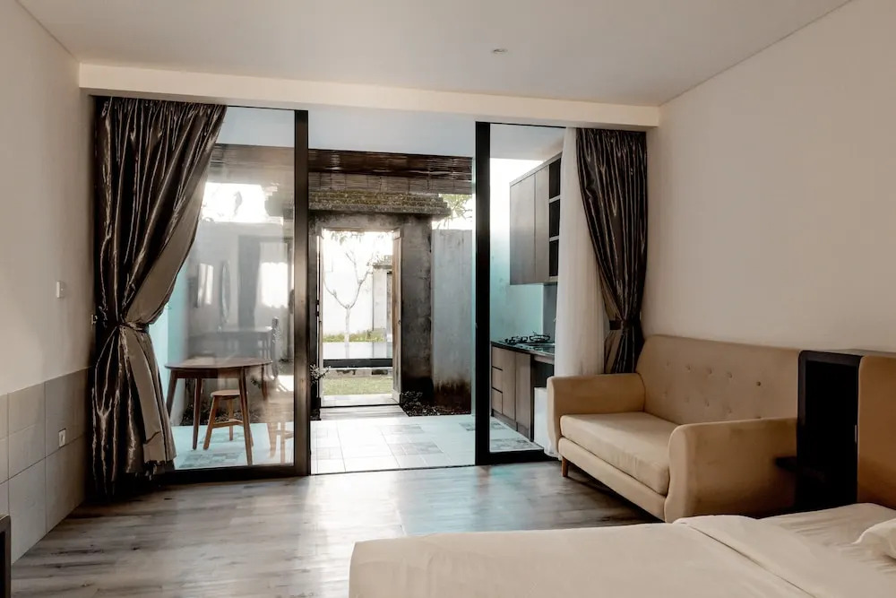 Sunrise Suite Seminyak by ARM Hospitality