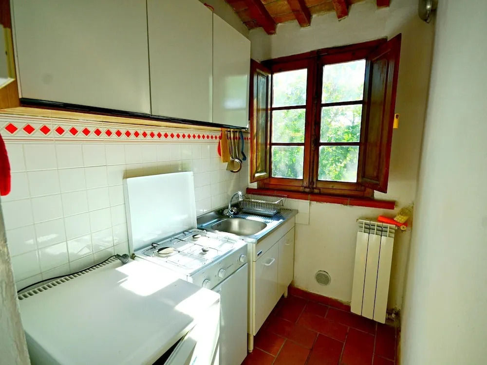 Modern Holiday Home in Rosignano Marittimo Near Forest