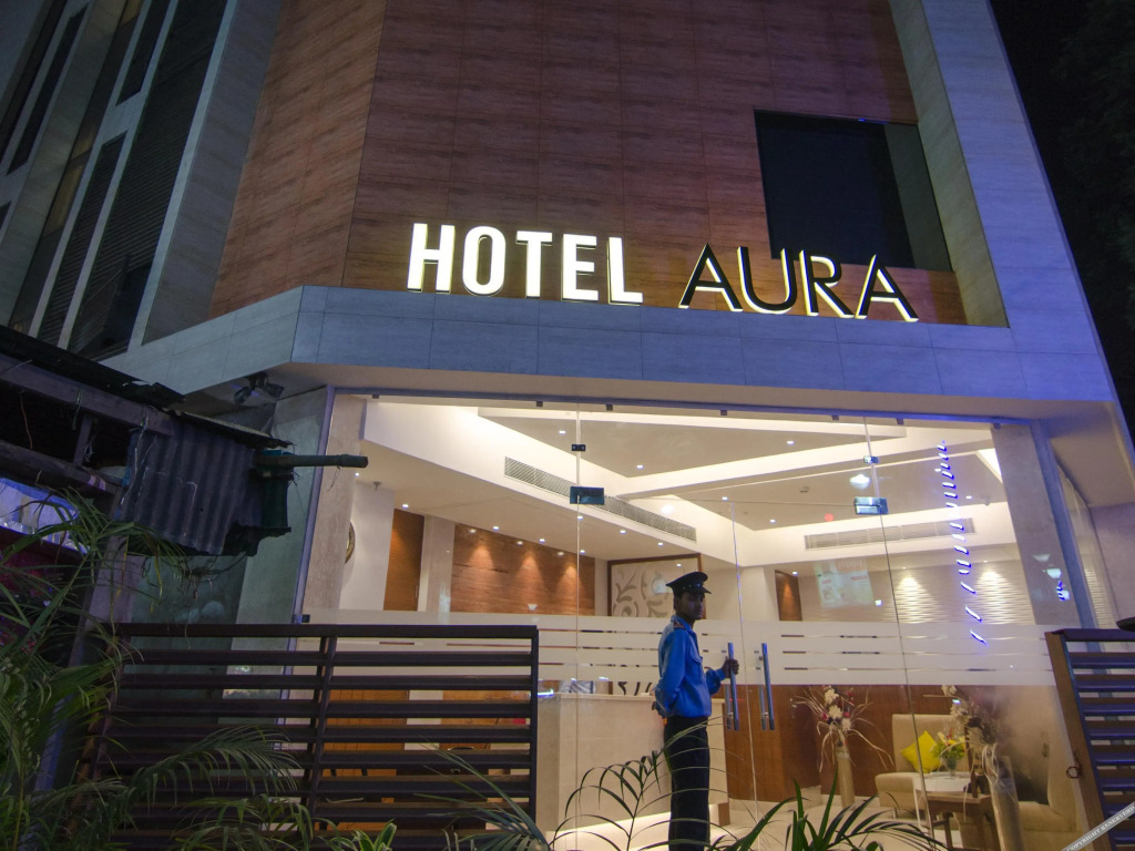 Aura hotel
