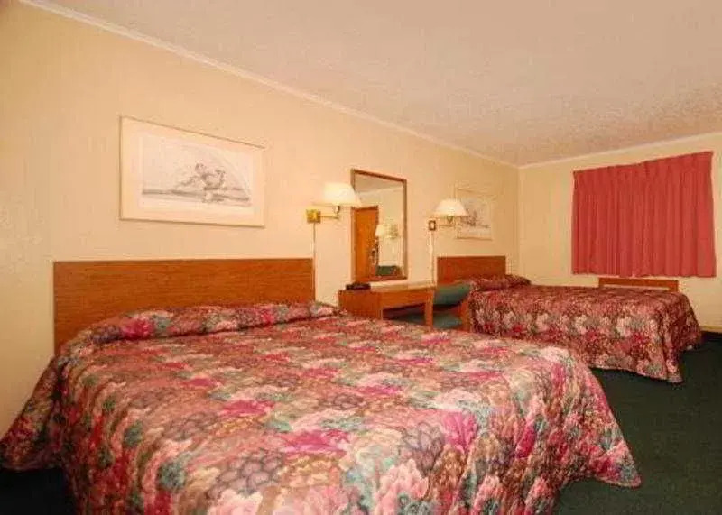 Rodeway Inn Des Moines
