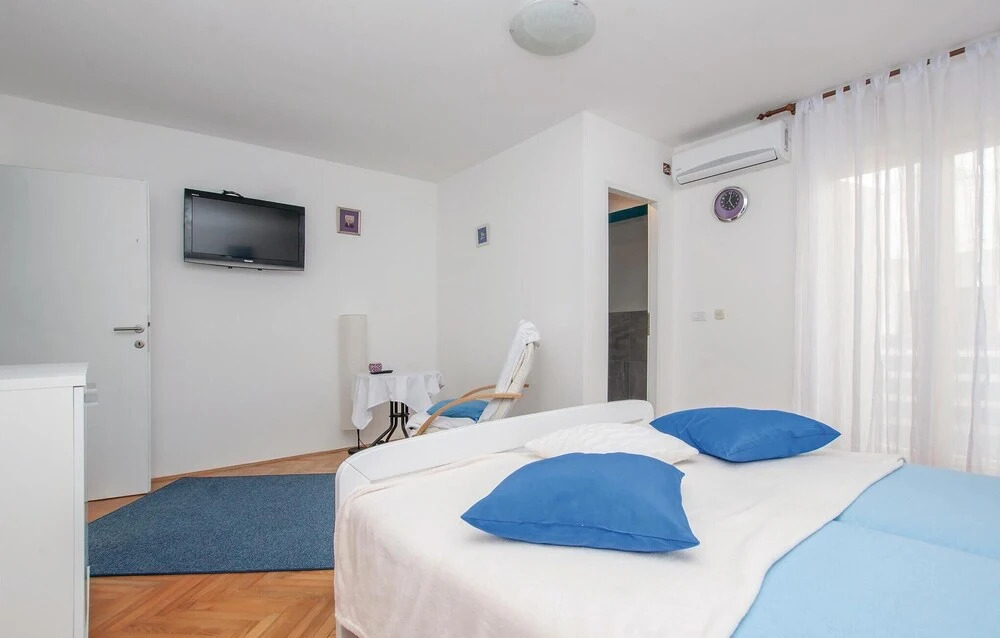 3 Bedroom Amazing Home In Vodice
