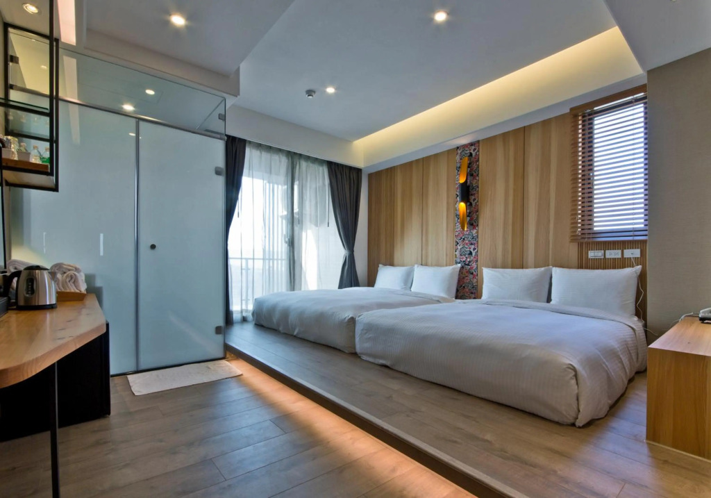 Joy Inn