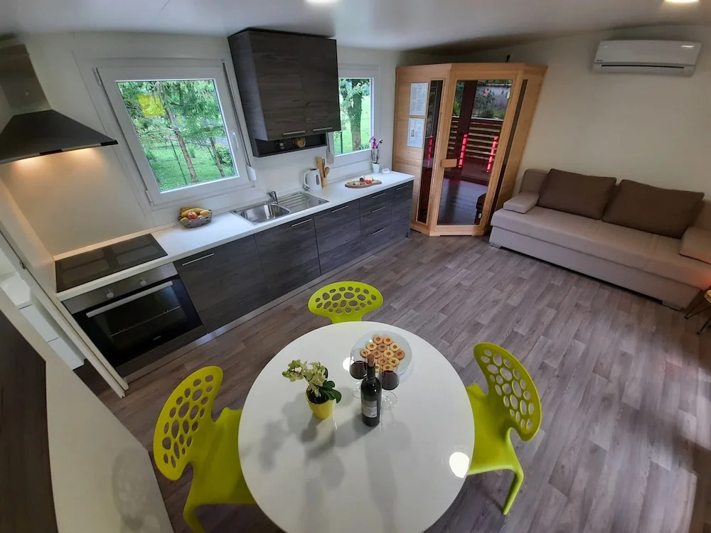 Apartment Žonir