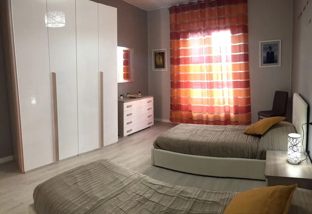 De Angeli Luxury Flat