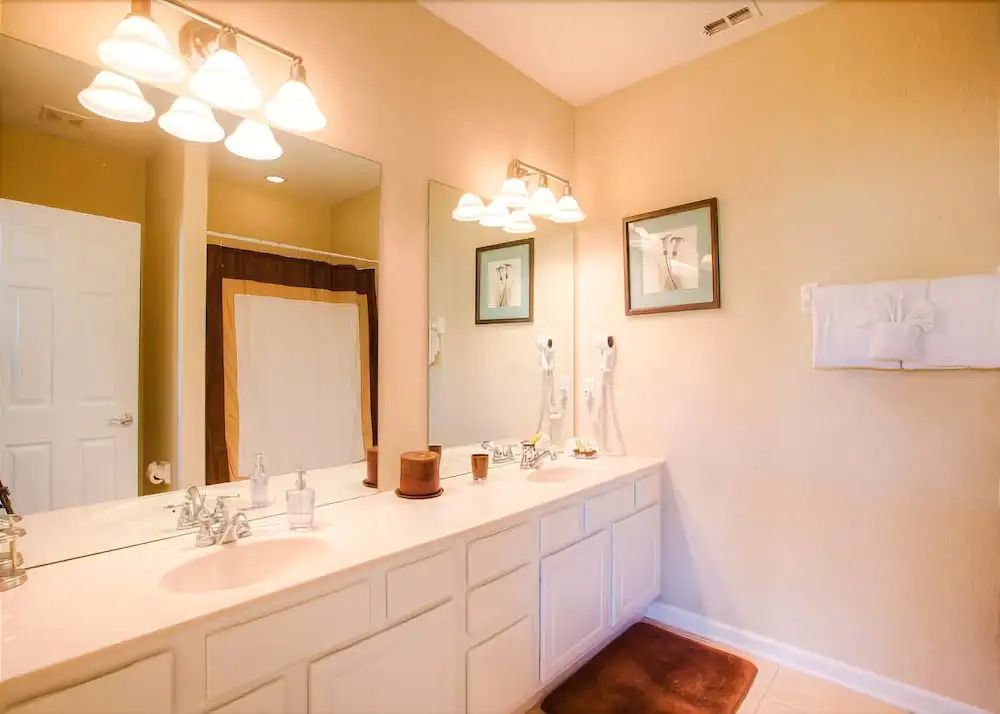 Bayshore Luxury at Vista Cay
