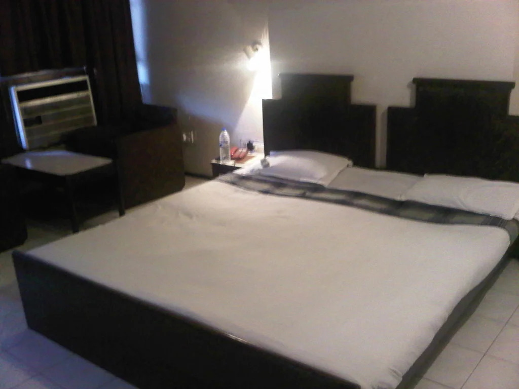 Gomtis Hotel