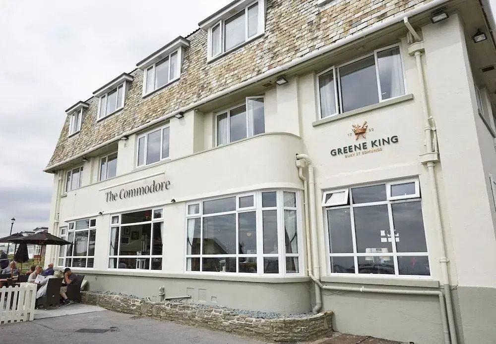 Commodore Hotel by Greene King Inns