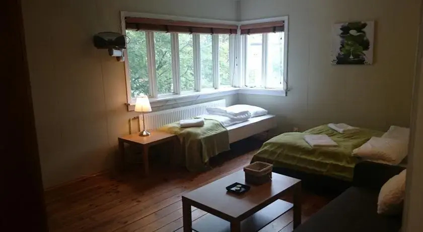 Áskot Guesthouse
