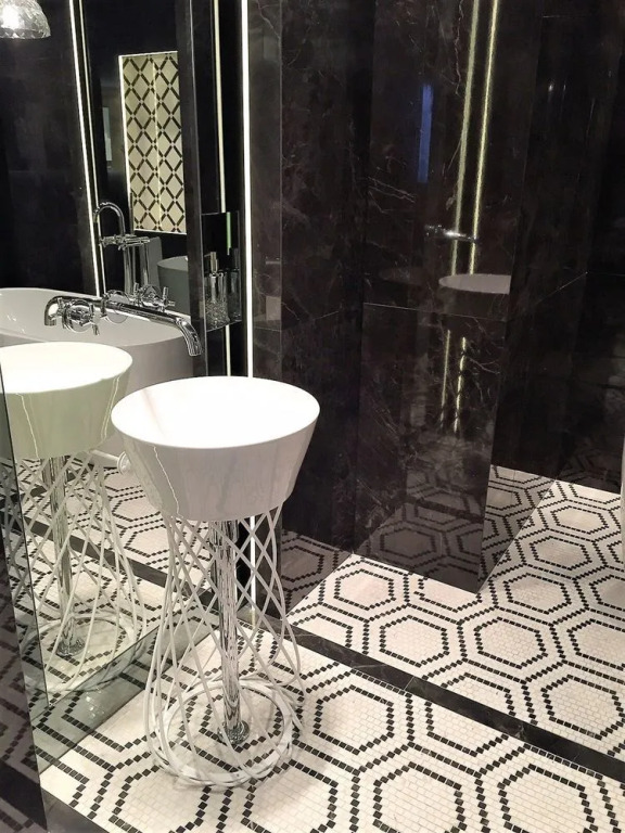 MONDRIAN Luxury Suites & Apartments Krakow Old Town