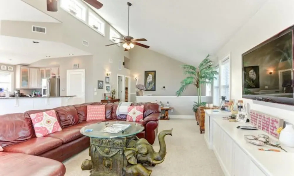 1060-s-fletcher-ave