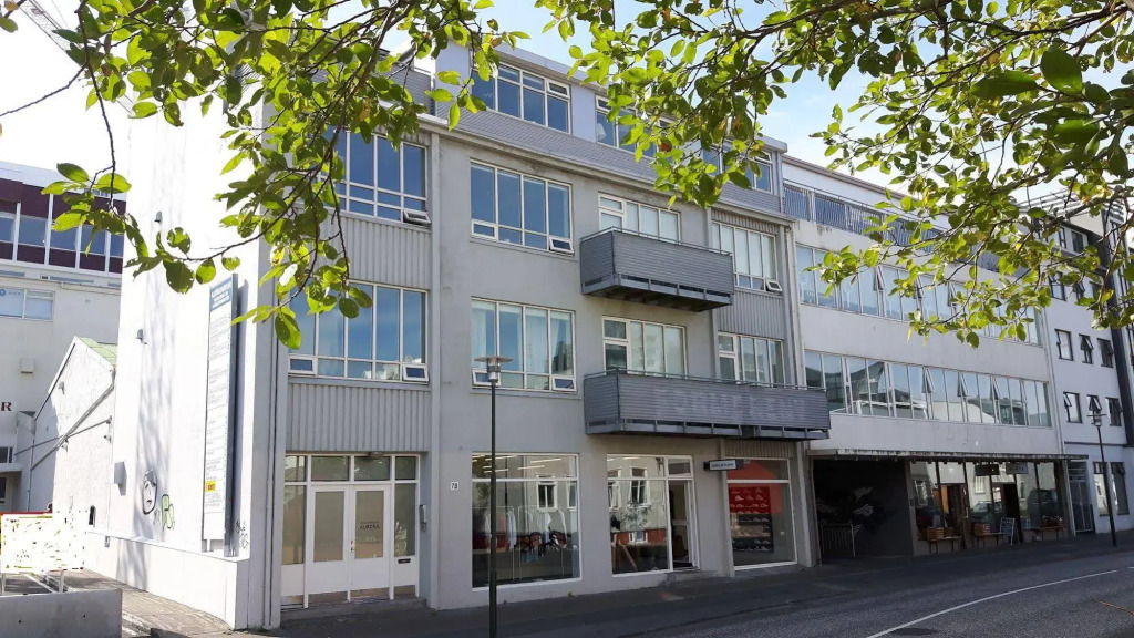 Apartments Aurora