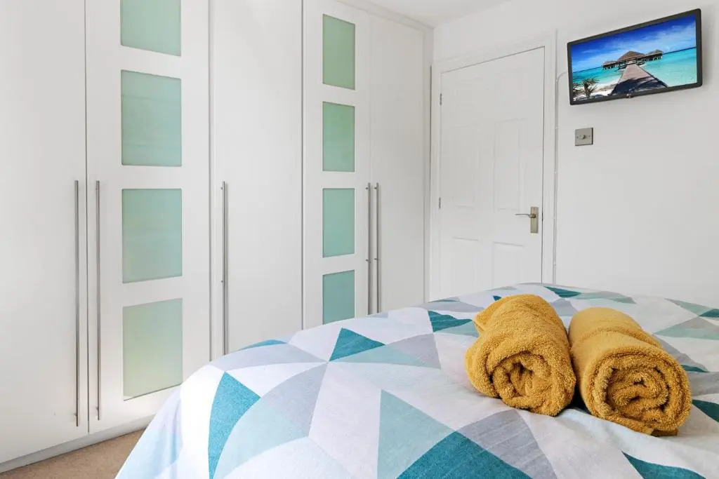 River Exe Cottage waterfront