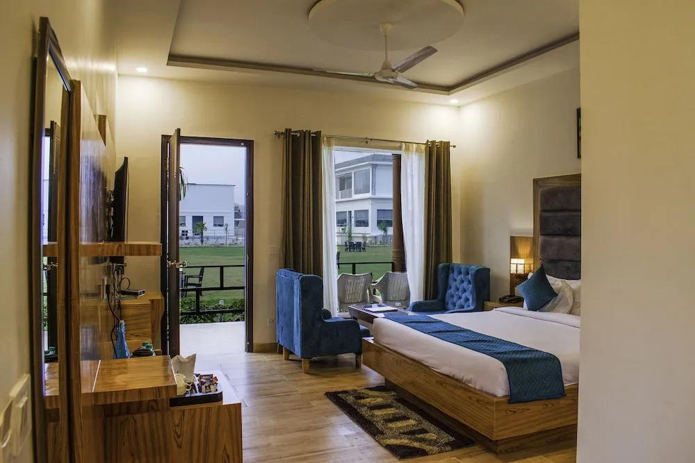 Corbett Green Retreat Resort