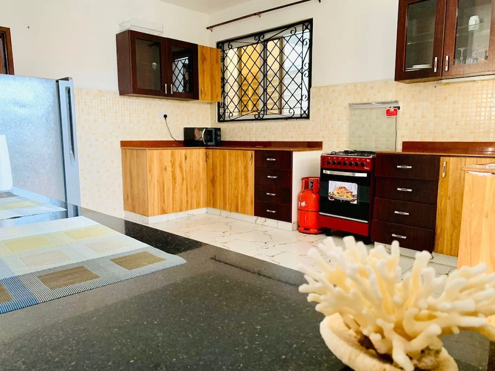 Lux Suites Hari Apartments Nyali