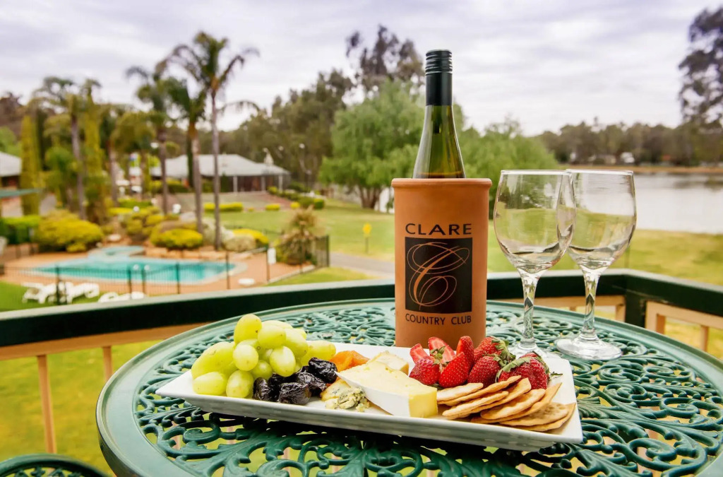 Clare Country Club