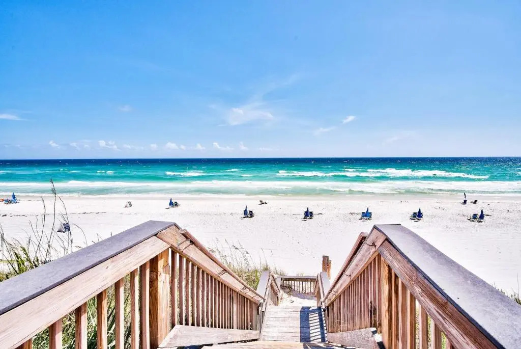 Grayton Beach, Brand New House! Walk to beach! Two Pools