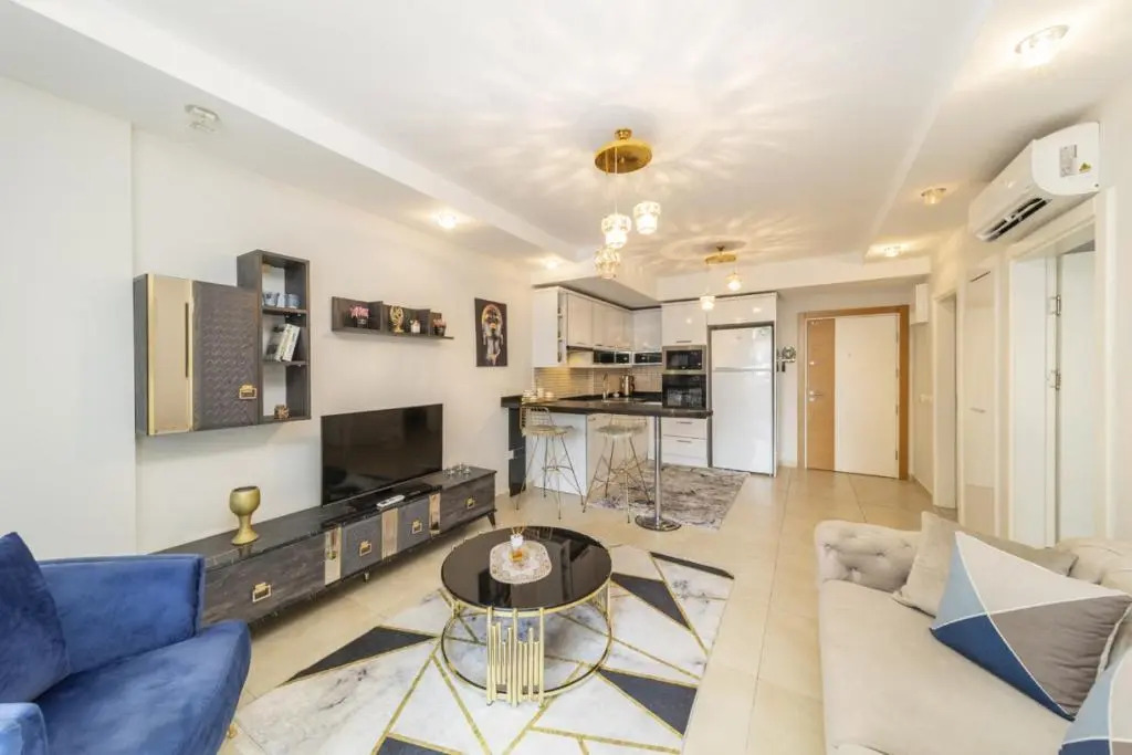 Colorful Flat with Shared Pool and Spa in Alanya