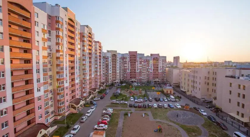 Апрель на Ямышева 53 Б
