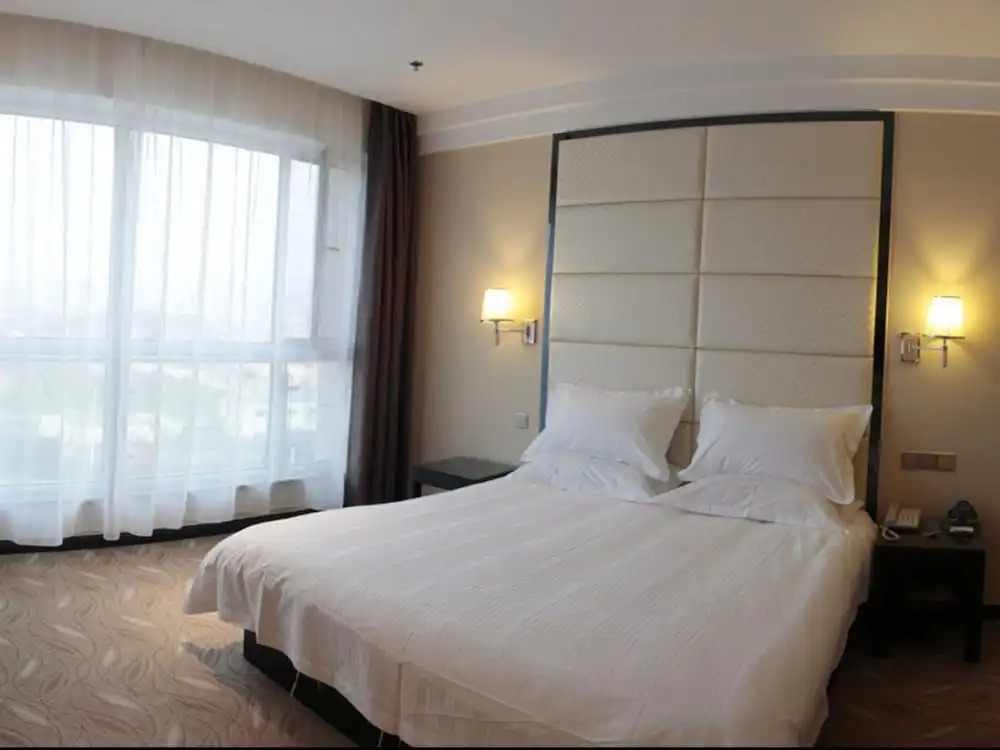 GreenTree Inn ShanDong North WeiHai StationNorth International Bathing Beach Business Hotel